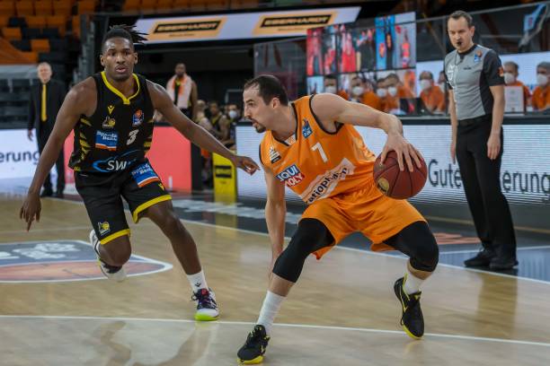 广提供了宝 广提供了宝